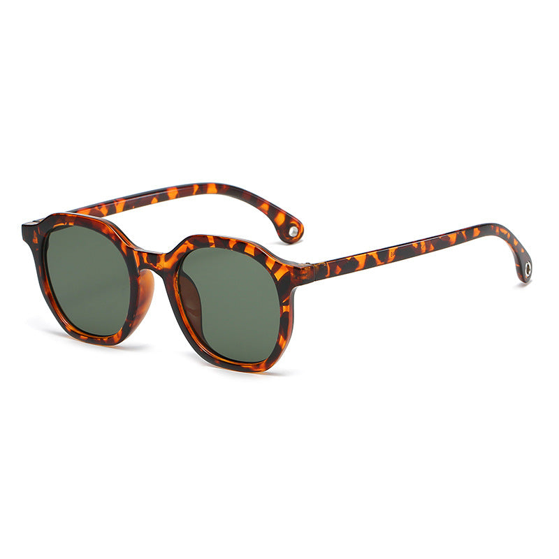 Trendy Retro Polygon Sunglasses for Outdoor Use