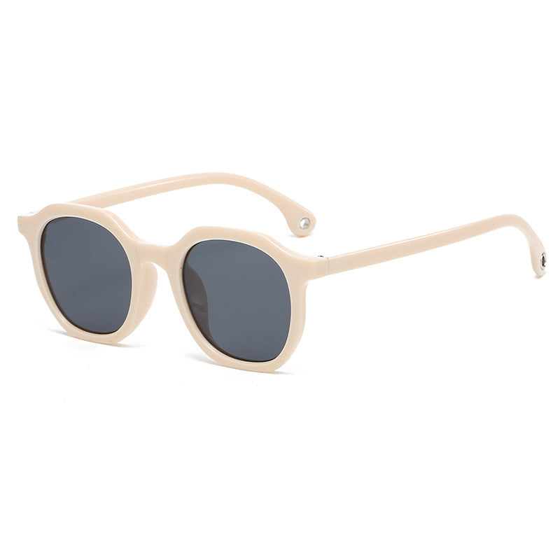 Trendy Retro Polygon Sunglasses for Outdoor Use